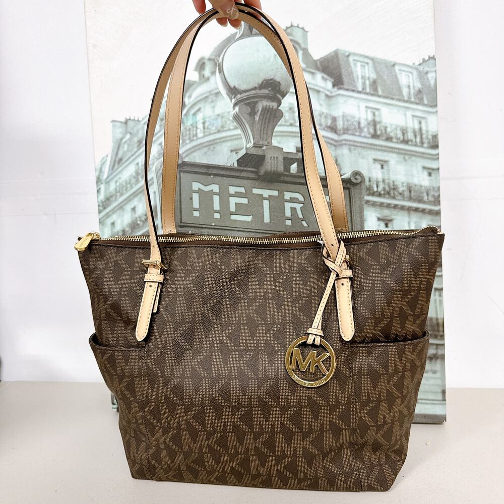 Michael Kors 35T2GTTT8B Jet Set East West Top Zip Signature Tote Bag